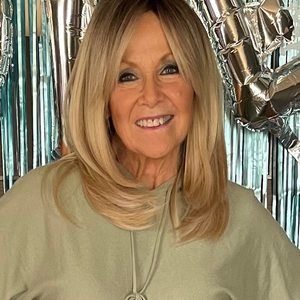 Meet your Posher, Denise